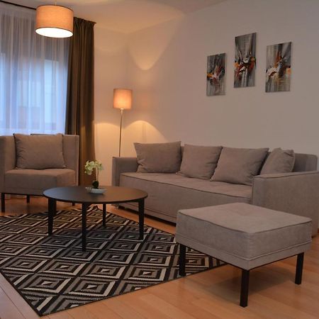 Apartman Favorito 327 Daire Vrnjačka Banja Dış mekan fotoğraf